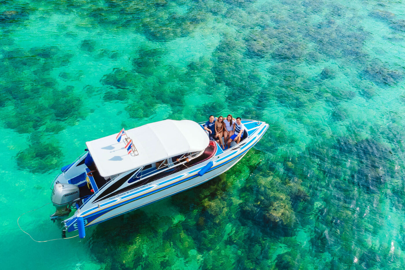 Private Boat Tour, Krabi tour packages, 4 Islands Tour Krabi, Hong Island tour Krabi, Phi Phi Island tour, Krabi private boat tour, Krabi snorkeling tour