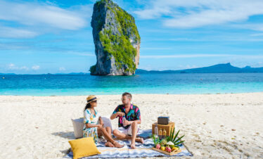 Private Boat Tour, Krabi tour packages, 4 Islands Tour Krabi, Hong Island tour Krabi, Phi Phi Island tour, Krabi private boat tour, Krabi snorkeling tour