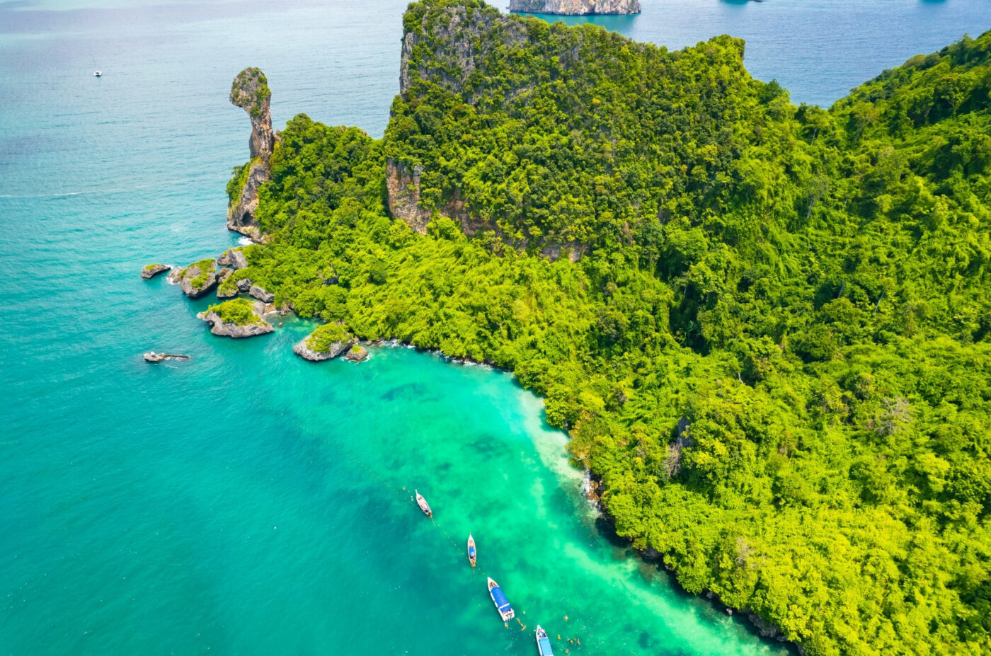 Private Boat Tour, Krabi tour packages, 4 Islands Tour Krabi, Hong Island tour Krabi, Phi Phi Island tour, Krabi private boat tour, Krabi snorkeling tour