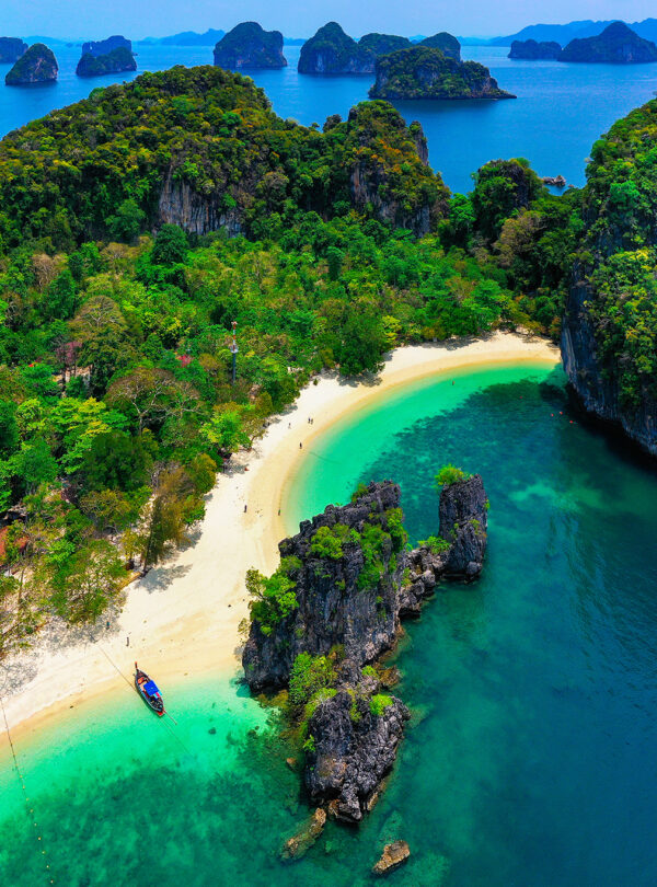 Private Boat Tour, Krabi tour packages, 4 Islands Tour Krabi, Hong Island tour Krabi, Phi Phi Island tour, Krabi private boat tour, Krabi snorkeling tour