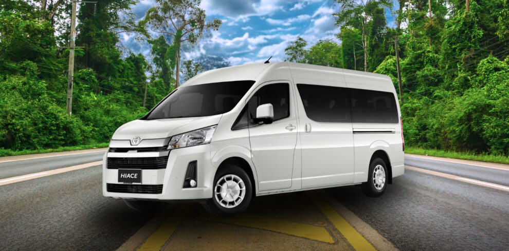 Private Boat Tour, Krabi tour packages, 4 Islands Tour Krabi, Hong Island tour Krabi, Phi Phi Island tour, Krabi private boat tour, Krabi snorkeling tour, Krabi Photography experience, Private car with driver tour