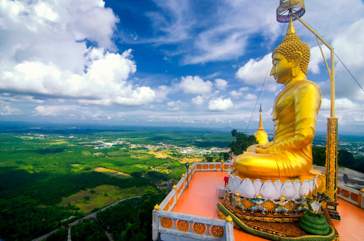 Private Boat Tour, Krabi tour packages, 4 Islands Tour Krabi, Hong Island tour Krabi, Phi Phi Island tour, Krabi private boat tour, Krabi snorkeling tour