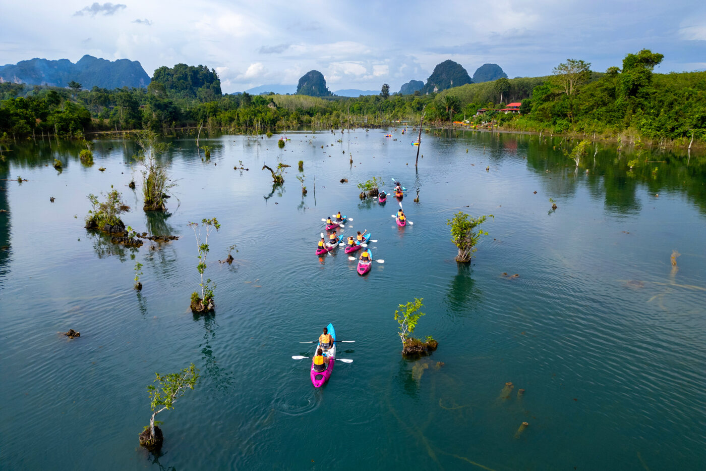 Private Boat Tour, Krabi tour packages, 4 Islands Tour Krabi, Hong Island tour Krabi, Phi Phi Island tour, Krabi private boat tour, Krabi snorkeling tour