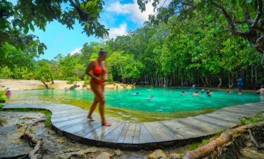 Private Boat Tour, Krabi tour packages, 4 Islands Tour Krabi, Hong Island tour Krabi, Phi Phi Island tour, Krabi private boat tour, Krabi snorkeling tour