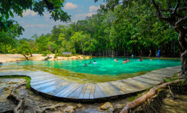 Private Boat Tour, Krabi tour packages, 4 Islands Tour Krabi, Hong Island tour Krabi, Phi Phi Island tour, Krabi private boat tour, Krabi snorkeling tour