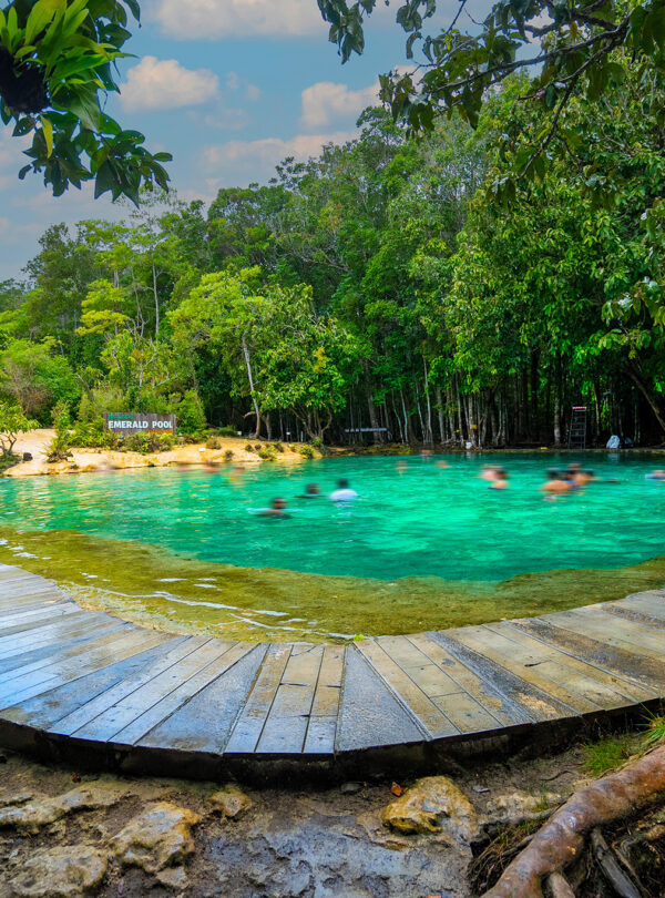 Private Boat Tour, Krabi tour packages, 4 Islands Tour Krabi, Hong Island tour Krabi, Phi Phi Island tour, Krabi private boat tour, Krabi snorkeling tour