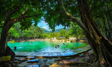 Private Boat Tour, Krabi tour packages, 4 Islands Tour Krabi, Hong Island tour Krabi, Phi Phi Island tour, Krabi private boat tour, Krabi snorkeling tour