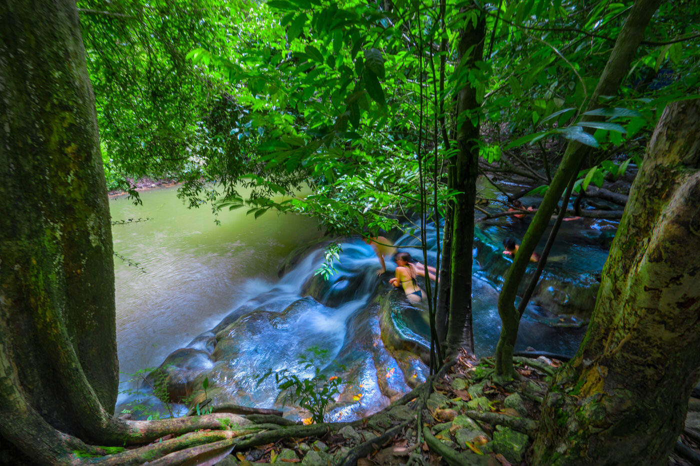 Private Boat Tour, Krabi tour packages, 4 Islands Tour Krabi, Hong Island tour Krabi, Phi Phi Island tour, Krabi private boat tour, Krabi snorkeling tour