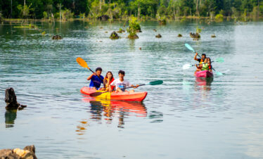 Private Boat Tour, Krabi tour packages, 4 Islands Tour Krabi, Hong Island tour Krabi, Phi Phi Island tour, Krabi private boat tour, Krabi snorkeling tour