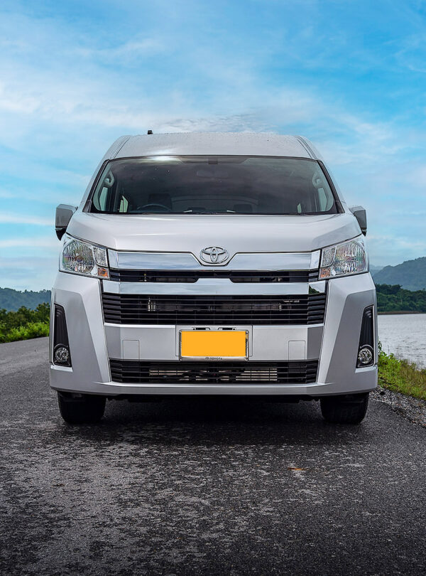 Private Boat Tour, Krabi tour packages, 4 Islands Tour Krabi, Hong Island tour Krabi, Phi Phi Island tour, Krabi private boat tour, Krabi snorkeling tour, Krabi Photography experience, Private car with driver tour