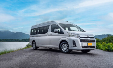 Private Boat Tour, Krabi tour packages, 4 Islands Tour Krabi, Hong Island tour Krabi, Phi Phi Island tour, Krabi private boat tour, Krabi snorkeling tour, Krabi Photography experience, Private car with driver tour