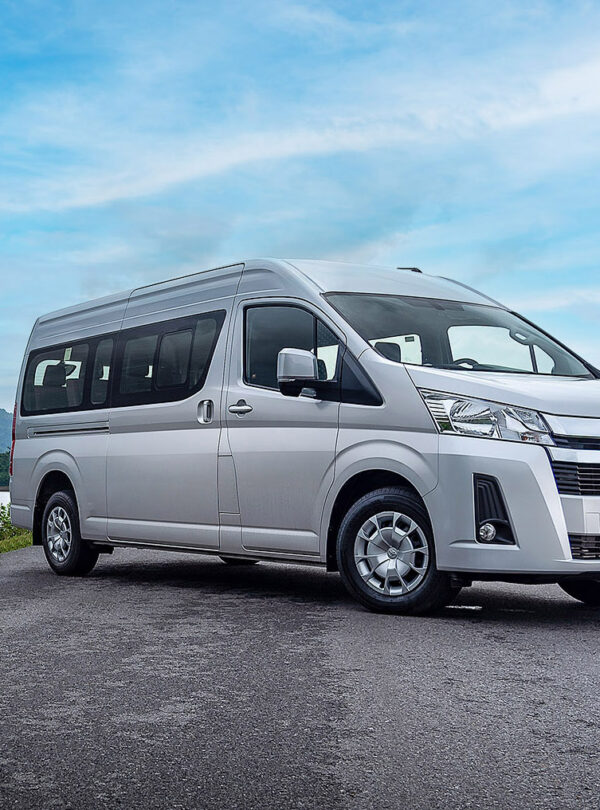 Private Boat Tour, Krabi tour packages, 4 Islands Tour Krabi, Hong Island tour Krabi, Phi Phi Island tour, Krabi private boat tour, Krabi snorkeling tour, Krabi Photography experience, Private car with driver tour