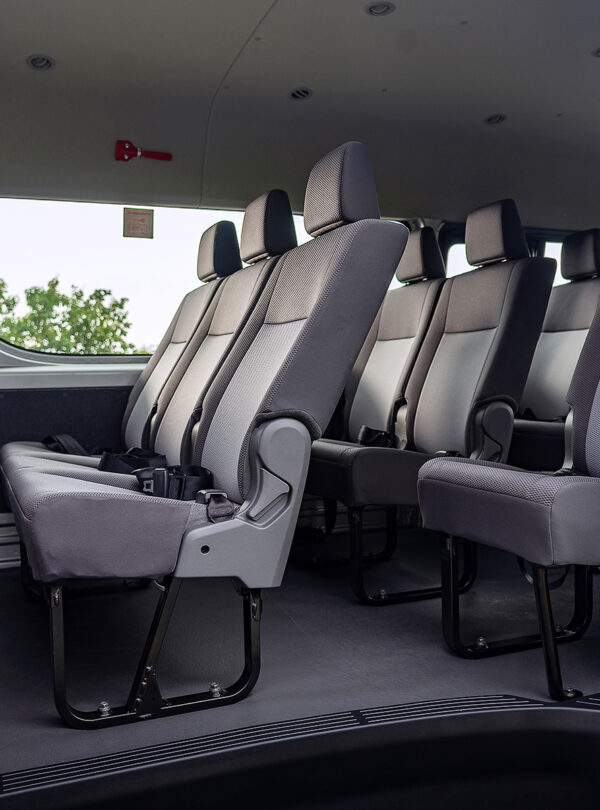 Private Boat Tour, Krabi tour packages, 4 Islands Tour Krabi, Hong Island tour Krabi, Phi Phi Island tour, Krabi private boat tour, Krabi snorkeling tour, Krabi Photography experience, Private car with driver tour