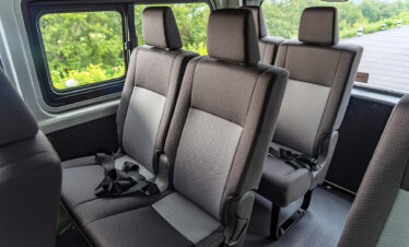 Private Boat Tour, Krabi tour packages, 4 Islands Tour Krabi, Hong Island tour Krabi, Phi Phi Island tour, Krabi private boat tour, Krabi snorkeling tour, Krabi Photography experience, Private car with driver tour