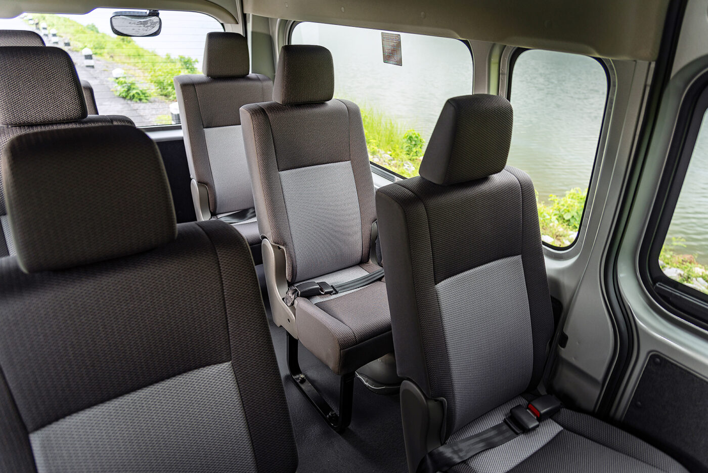 Private Boat Tour, Krabi tour packages, 4 Islands Tour Krabi, Hong Island tour Krabi, Phi Phi Island tour, Krabi private boat tour, Krabi snorkeling tour, Krabi Photography experience, Private car with driver tour