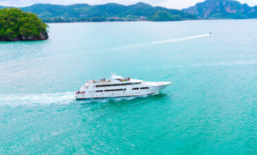 Private Boat Tour, Krabi tour packages, 4 Islands Tour Krabi, Hong Island tour Krabi, Phi Phi Island tour, Krabi private boat tour, Krabi snorkeling tour
