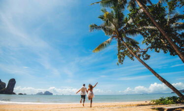 Private Boat Tour, Krabi tour packages, 4 Islands Tour Krabi, Hong Island tour Krabi, Phi Phi Island tour, Krabi private boat tour, Krabi snorkeling tour, Krabi Photography experience