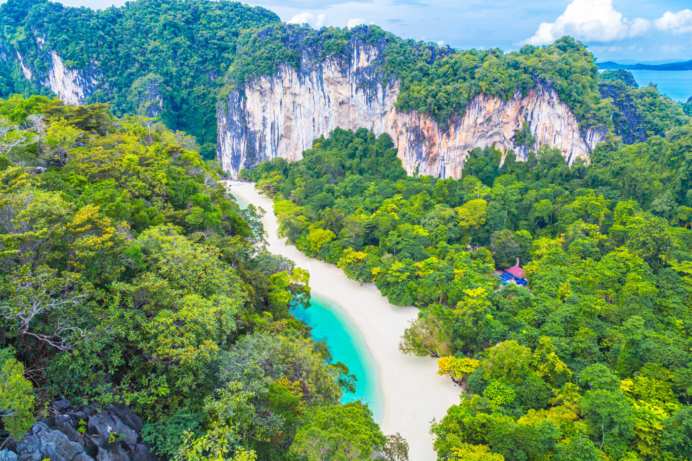 Private Boat Tour, Krabi tour packages, 4 Islands Tour Krabi, Hong Island tour Krabi, Phi Phi Island tour, Krabi private boat tour, Krabi snorkeling tour