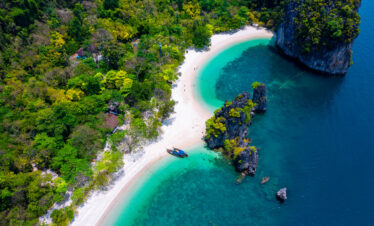 Private Boat Tour, Krabi tour packages, 4 Islands Tour Krabi, Hong Island tour Krabi, Phi Phi Island tour, Krabi private boat tour, Krabi snorkeling tour