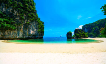 Private Boat Tour, Krabi tour packages, 4 Islands Tour Krabi, Hong Island tour Krabi, Phi Phi Island tour, Krabi private boat tour, Krabi snorkeling tour