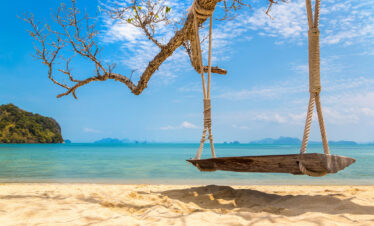 Private Boat Tour, Krabi tour packages, 4 Islands Tour Krabi, Hong Island tour Krabi, Phi Phi Island tour, Krabi private boat tour, Krabi snorkeling tour