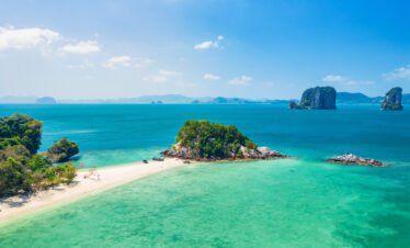 Private Boat Tour, Krabi tour packages, 4 Islands Tour Krabi, Hong Island tour Krabi, Phi Phi Island tour, Krabi private boat tour, Krabi snorkeling tour