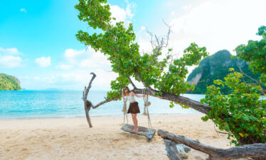 Private Boat Tour, Krabi tour packages, 4 Islands Tour Krabi, Hong Island tour Krabi, Phi Phi Island tour, Krabi private boat tour, Krabi snorkeling tour