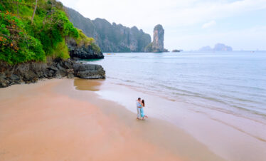 Private Boat Tour, Krabi tour packages, 4 Islands Tour Krabi, Hong Island tour Krabi, Phi Phi Island tour, Krabi private boat tour, Krabi snorkeling tour, Krabi Photography experience