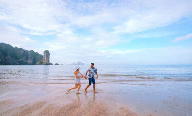 Private Boat Tour, Krabi tour packages, 4 Islands Tour Krabi, Hong Island tour Krabi, Phi Phi Island tour, Krabi private boat tour, Krabi snorkeling tour, Krabi Photography experience