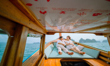 Private Boat Tour, Krabi tour packages, 4 Islands Tour Krabi, Hong Island tour Krabi, Phi Phi Island tour, Krabi private boat tour, Krabi snorkeling tour