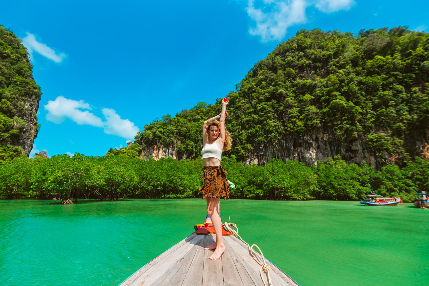 Private Boat Tour, Krabi tour packages, 4 Islands Tour Krabi, Hong Island tour Krabi, Phi Phi Island tour, Krabi private boat tour, Krabi snorkeling tour
