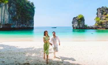 Private Boat Tour, Krabi tour packages, 4 Islands Tour Krabi, Hong Island tour Krabi, Phi Phi Island tour, Krabi private boat tour, Krabi snorkeling tour