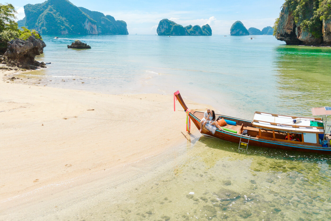 Private Boat Tour, Krabi tour packages, 4 Islands Tour Krabi, Hong Island tour Krabi, Phi Phi Island tour, Krabi private boat tour, Krabi snorkeling tour