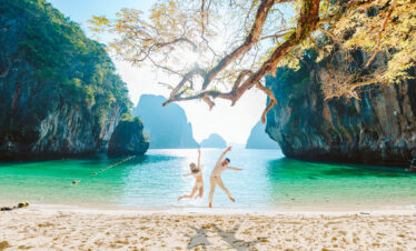 Private Boat Tour, Krabi tour packages, 4 Islands Tour Krabi, Hong Island tour Krabi, Phi Phi Island tour, Krabi private boat tour, Krabi snorkeling tour
