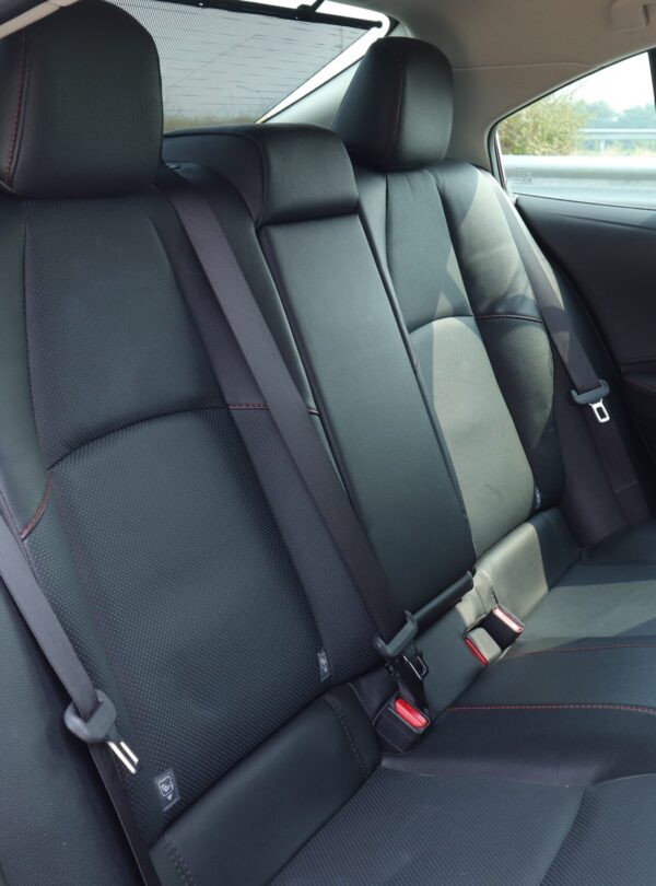 Private Boat Tour, Krabi tour packages, 4 Islands Tour Krabi, Hong Island tour Krabi, Phi Phi Island tour, Krabi private boat tour, Krabi snorkeling tour, Krabi Photography experience, Private car with driver tour