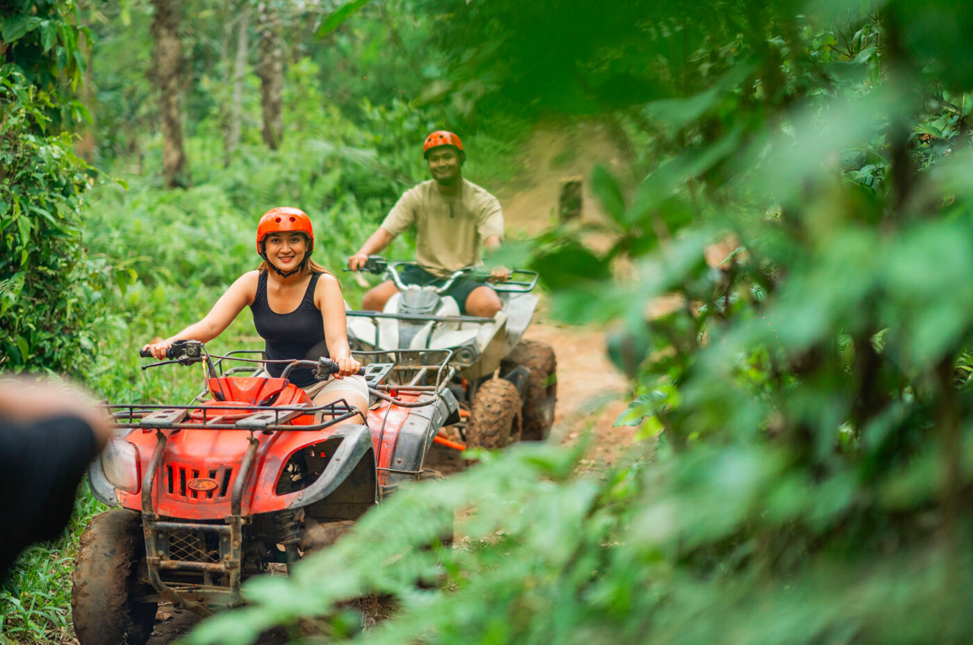 Private Boat Tour, Krabi tour packages, 4 Islands Tour Krabi, Hong Island tour Krabi, Phi Phi Island tour, Krabi private boat tour, Krabi snorkeling tour