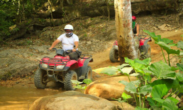 Private Boat Tour, Krabi tour packages, 4 Islands Tour Krabi, Hong Island tour Krabi, Phi Phi Island tour, Krabi private boat tour, Krabi snorkeling tour