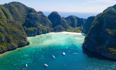 Private Boat Tour, Krabi tour packages, 4 Islands Tour Krabi, Hong Island tour Krabi, Phi Phi Island tour, Krabi private boat tour, Krabi snorkeling tour