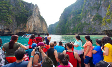 Private Boat Tour, Krabi tour packages, 4 Islands Tour Krabi, Hong Island tour Krabi, Phi Phi Island tour, Krabi private boat tour, Krabi snorkeling tour
