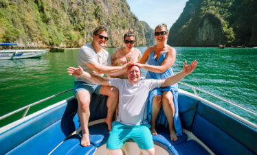 Private Boat Tour, Krabi tour packages, 4 Islands Tour Krabi, Hong Island tour Krabi, Phi Phi Island tour, Krabi private boat tour, Krabi snorkeling tour