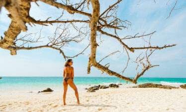 Private Boat Tour, Krabi tour packages, 4 Islands Tour Krabi, Hong Island tour Krabi, Phi Phi Island tour, Krabi private boat tour, Krabi snorkeling tour