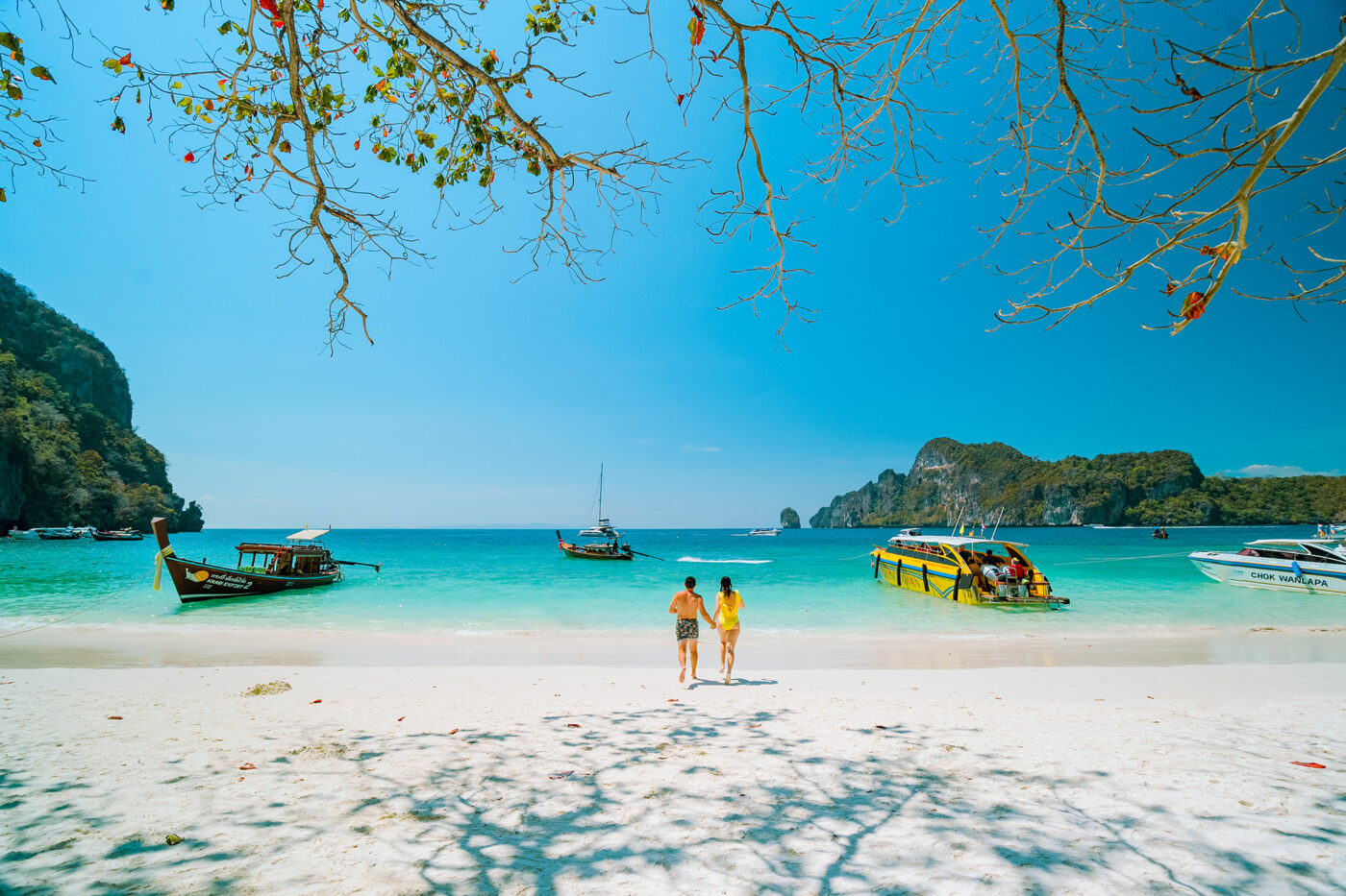 Private Boat Tour, Krabi tour packages, 4 Islands Tour Krabi, Hong Island tour Krabi, Phi Phi Island tour, Krabi private boat tour, Krabi snorkeling tour