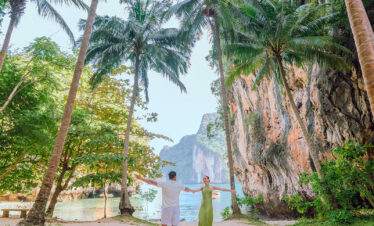 Private Boat Tour, Krabi tour packages, 4 Islands Tour Krabi, Hong Island tour Krabi, Phi Phi Island tour, Krabi private boat tour, Krabi snorkeling tour